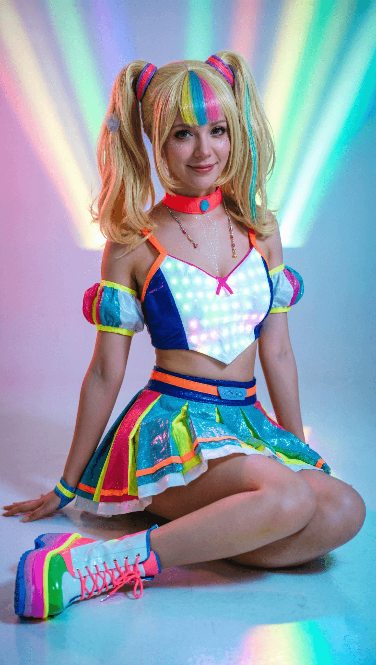 Neon Idol - Gallery